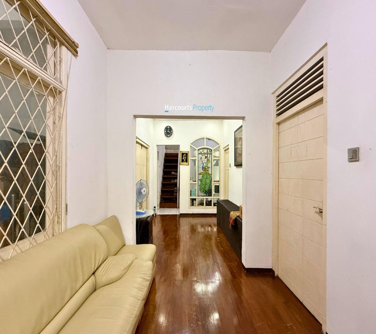 Dijual Rumah Klasik Bagus dan Terawat Lokasi Strategis di Kebayoran Baru