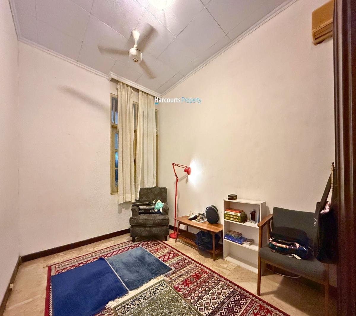 Dijual Rumah Hunian 2 Lantai Kawasan Elite di Kencana Indah, Jakarta Selatan - Foto 7