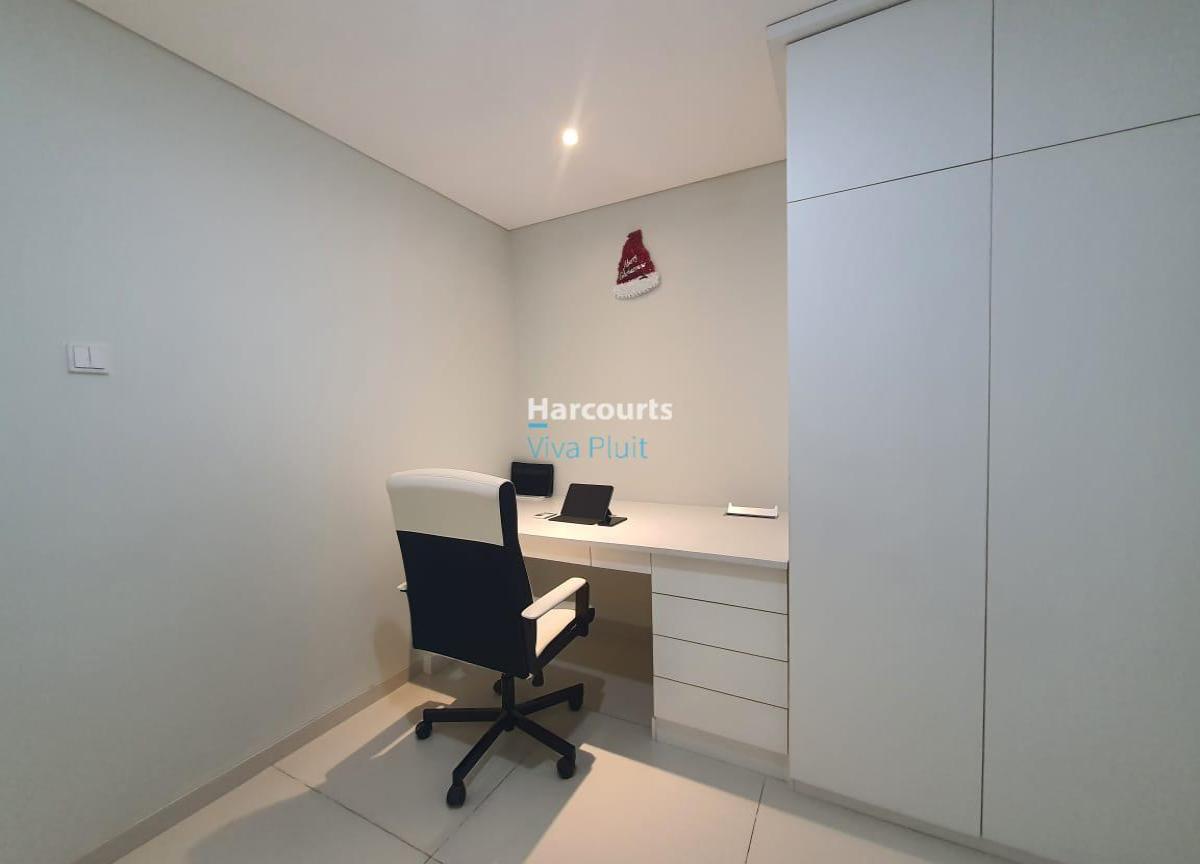 Disewakan Apartemen Regatta Tower London. Harga Nego - Foto 4