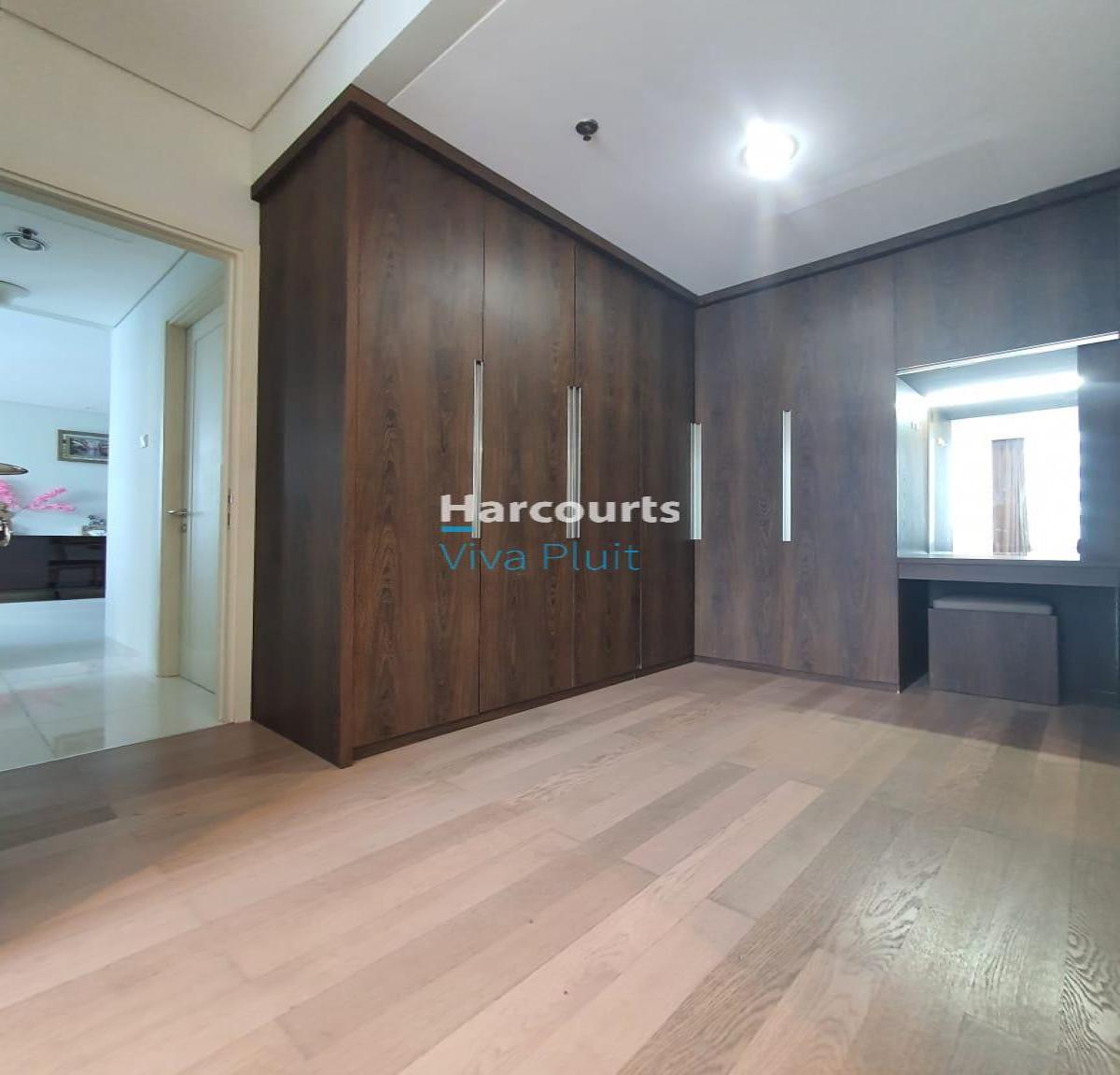 Disewakan Apartemen Regatta Tower London. Harga Nego - Foto 7