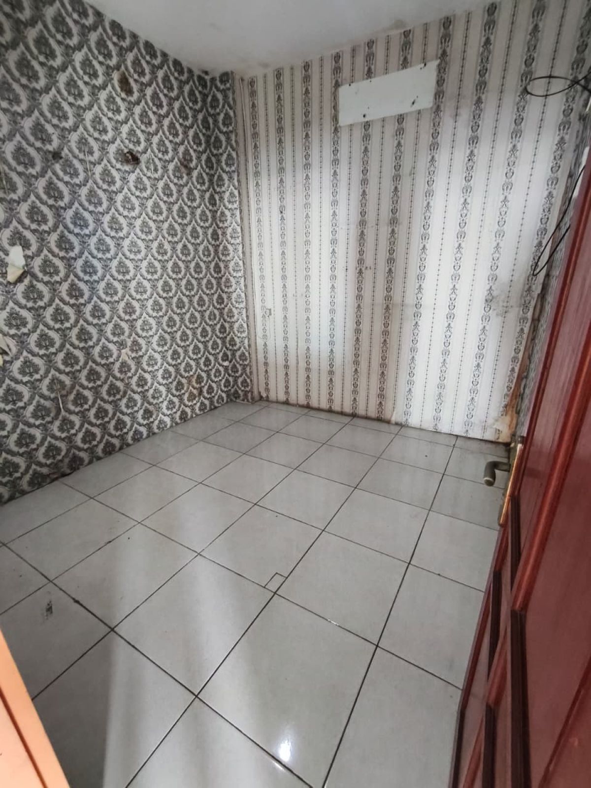 Disewakan Ruko, Lokasi di Kadipiro solo - Foto 5