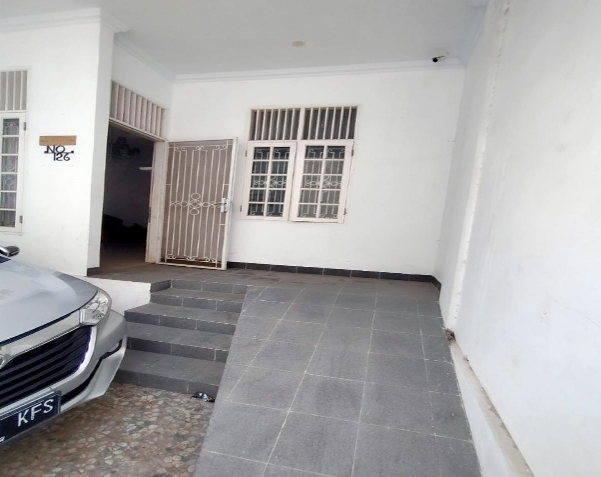 Rumah Bekasi Plus 2 Kontrakan - Foto 2