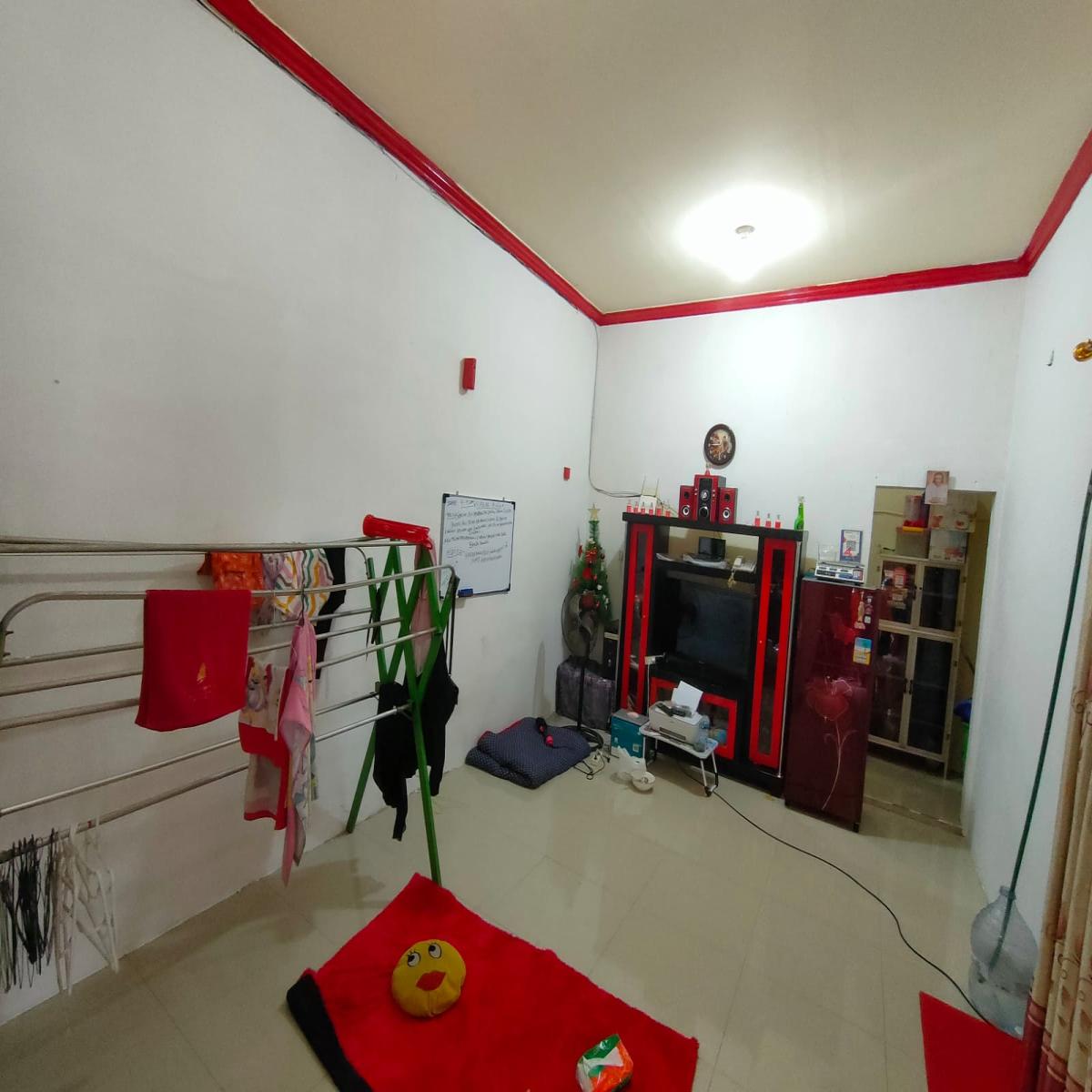 Rumah Bekasi Plus 2 Kontrakan - Foto 10