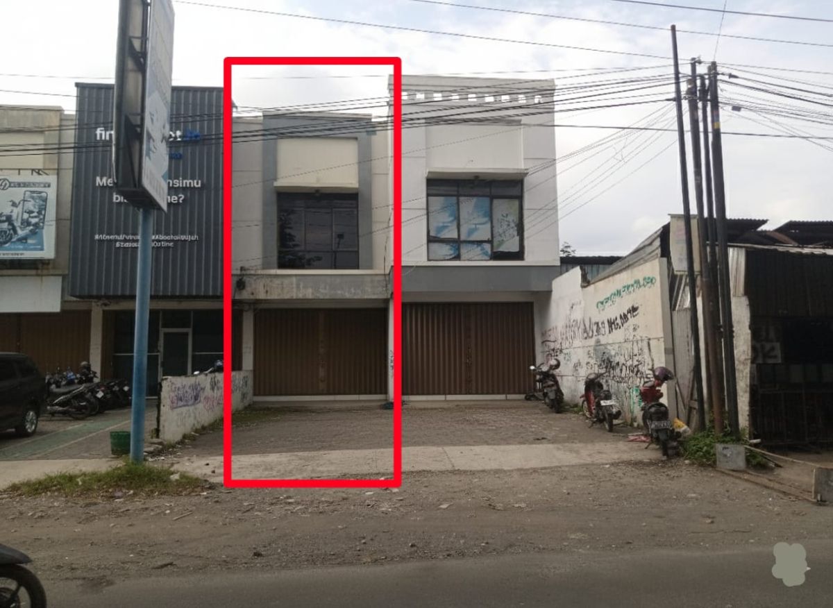 Disewakan Ruko 2 Lantai, Dekat Jalan Ir Soekarno, Solo Baru - Foto 2
