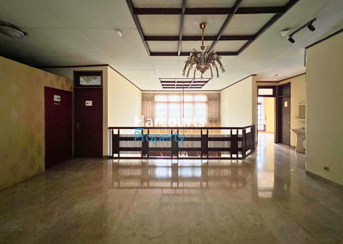 Disewa Rumah Klasik Area Jl. Gandaria Kebayoran Baru - Foto 5