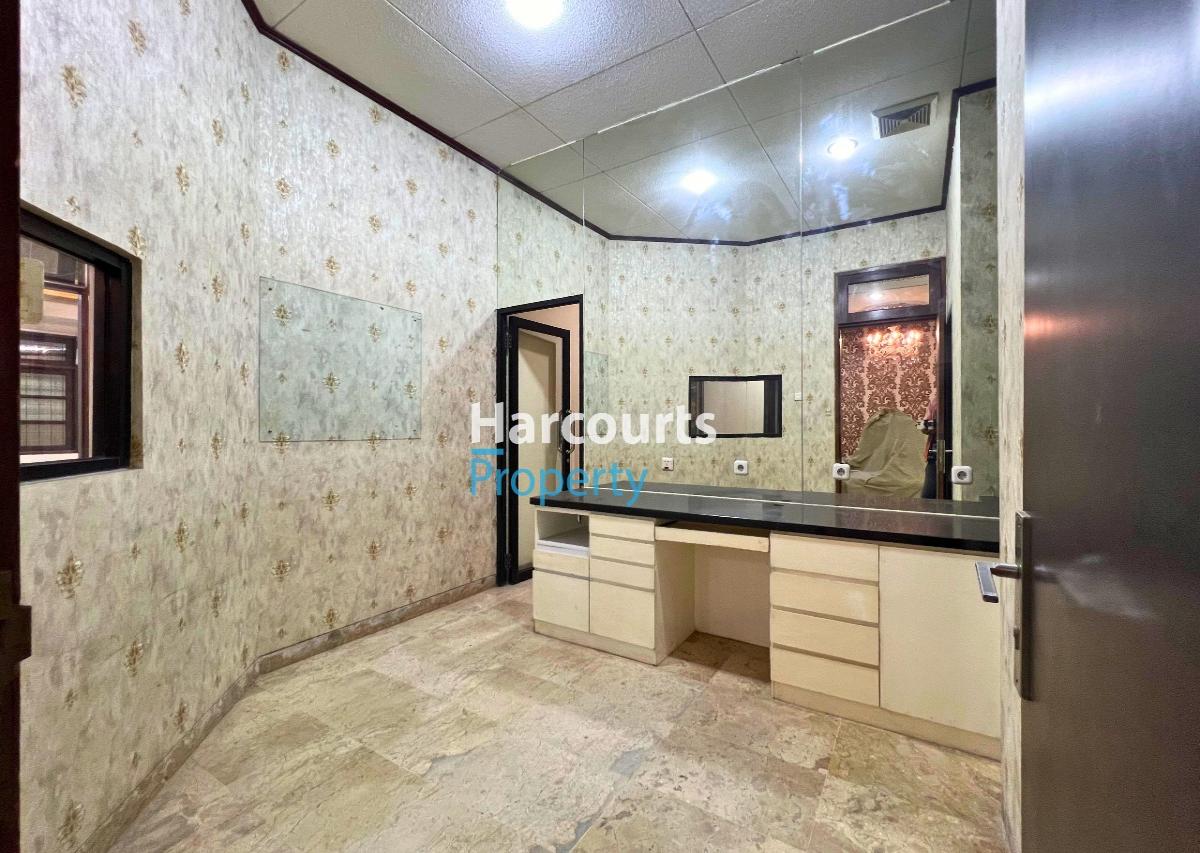 Disewa Rumah Klasik Area Jl. Gandaria Kebayoran Baru - Foto 6