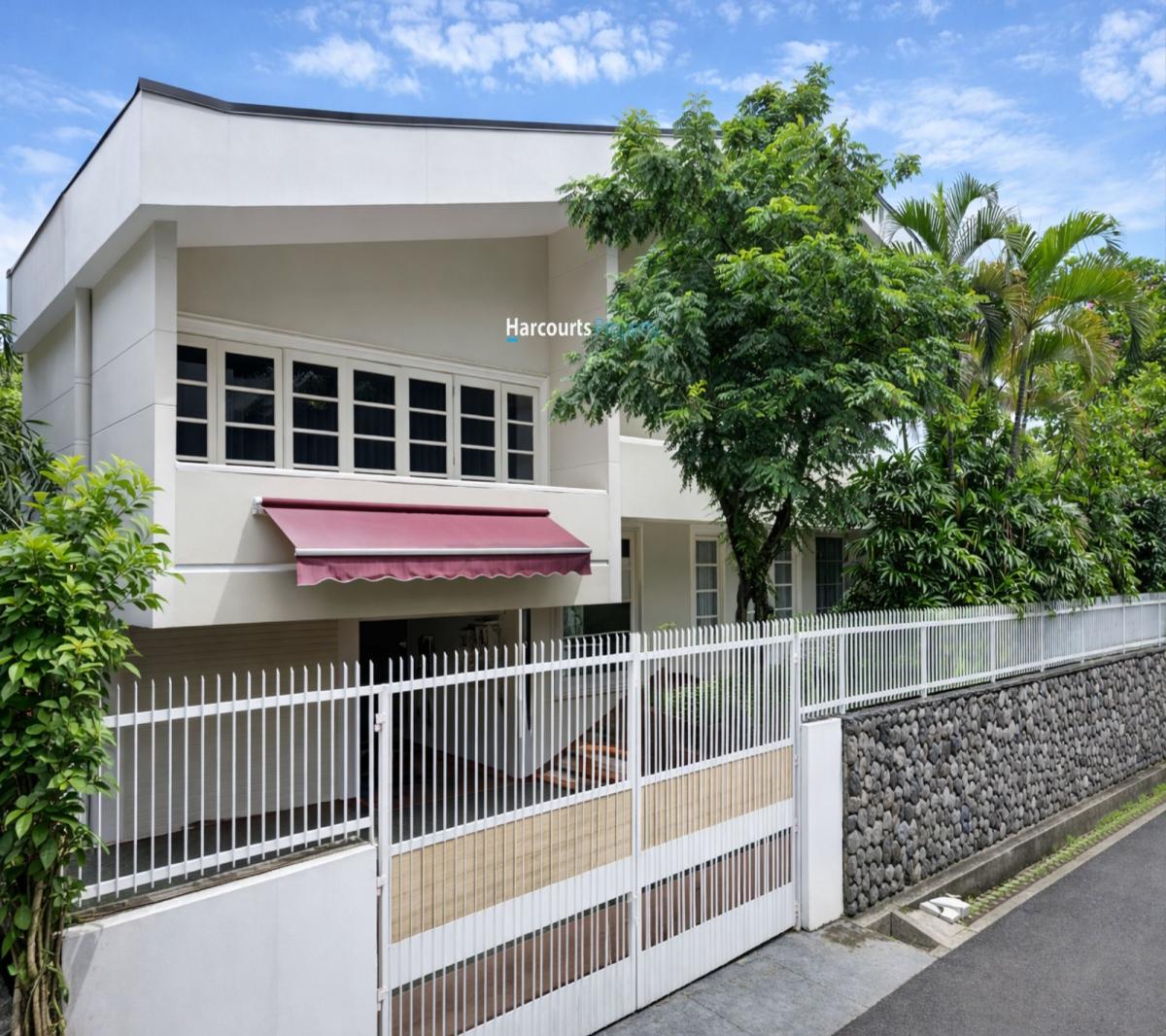 Disewakan Rumah Hunian Klasik Modern Terawat Area Jl. Terusan Hang Lekir Kebayoran Baru