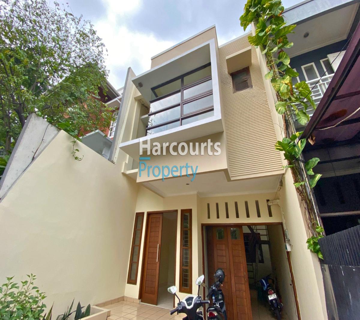Disewakan Rumah Hunian Minimalis Terawat Area Jl. Dempo Kebayoran Baru