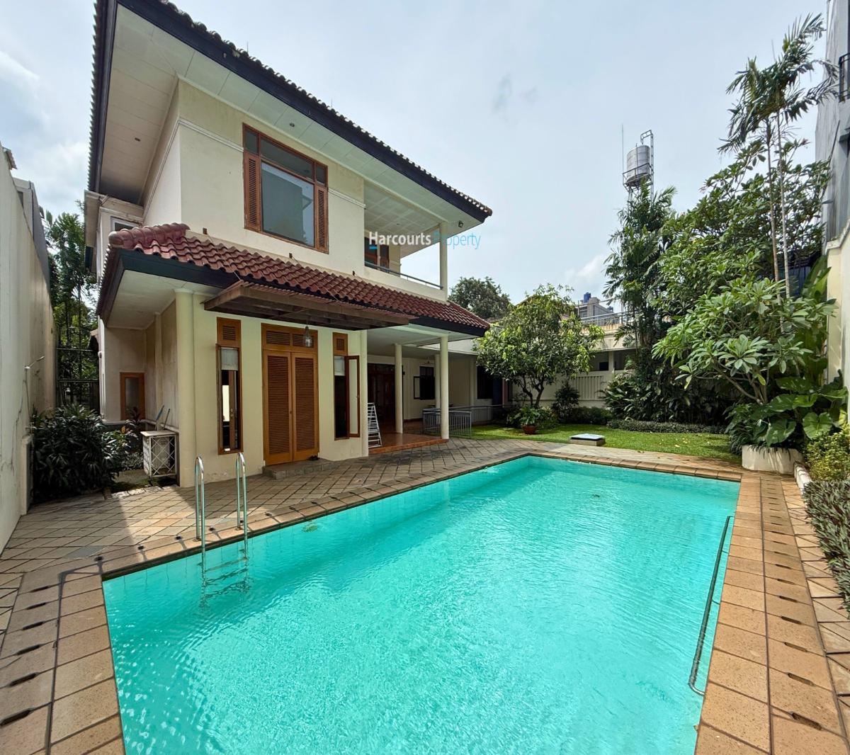 Rumah Hunian Klasik Halaman Super Luas ada backyard lokasi Strategis 5 menit dari MRT Cipete Raya - Foto 11