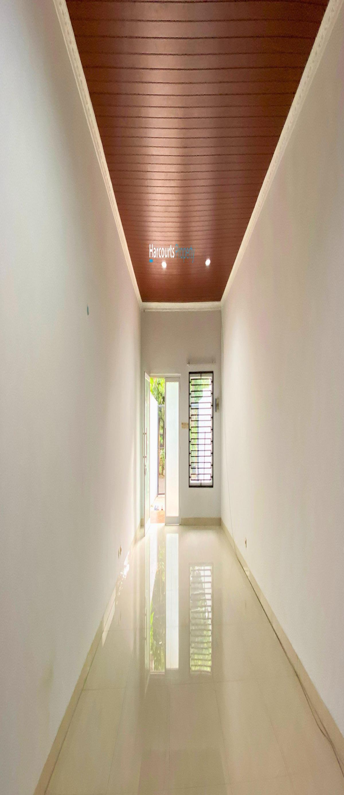 Disewakan Rumah Modern 2 Lantai Area Jl. Ciniru Kebayoran Baru - Foto 2