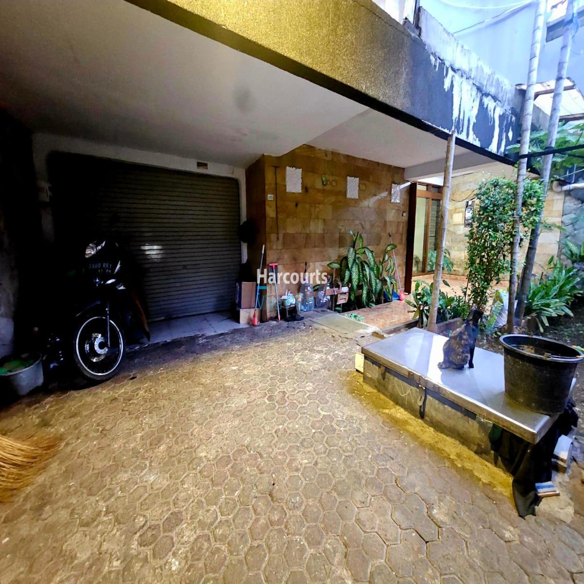 Dijual Cepat Rumah di Krukut Jakarta Barat !! - Properti | Harcourts