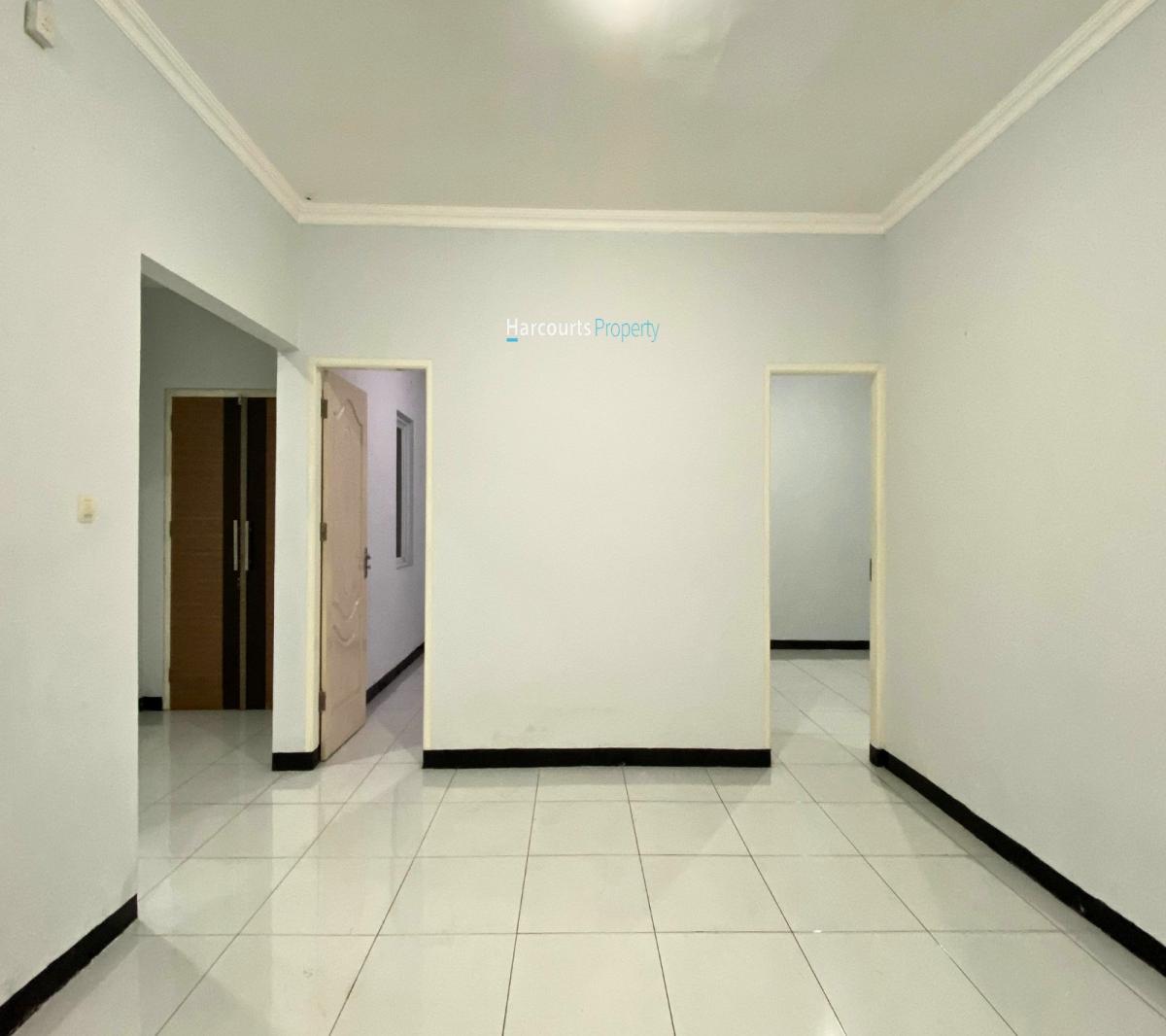 Disewakan Rumah Klasik Minimalis Terawat Area Jl. Cipayung Kebayoran Baru - Foto 9