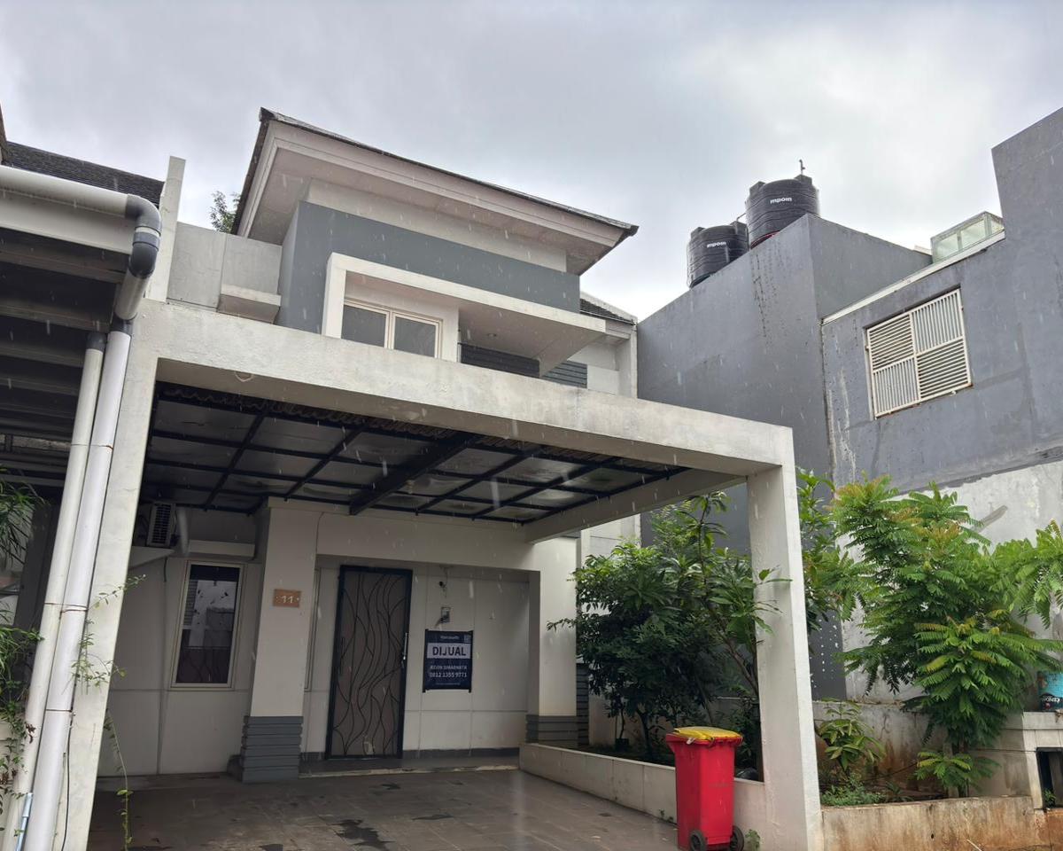 Rumah 2 Lantai Grand Taruma Karawang, Dekat Pintu Tol Karawang Barat, Dekat Resinda Park Mall, Free Kitchen Set, Free Water Heater