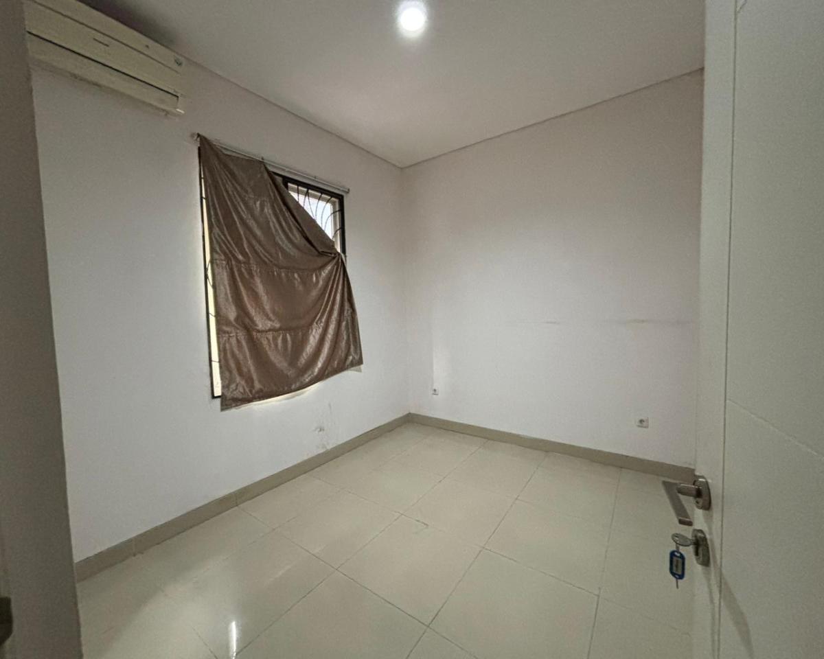 Rumah 2 Lantai Grand Taruma Karawang, Dekat Pintu Tol Karawang Barat, Dekat Resinda Park Mall, Free Kitchen Set, Free Water Heater - Foto 9