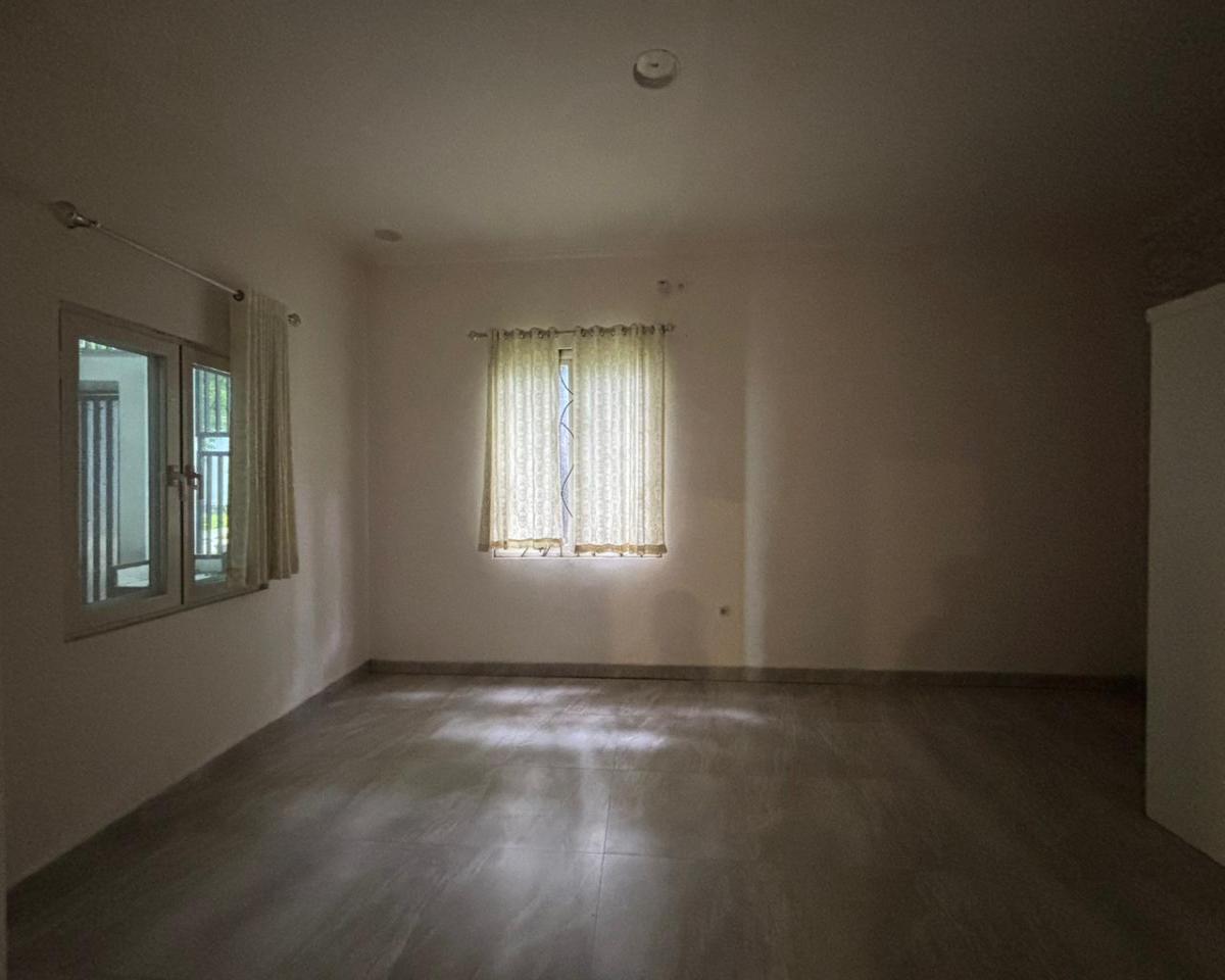 Rumah 2 Lantai Grand Taruma Karawang, Dekat Pintu Tol Karawang Barat, Dekat Resinda Park Mall, Free Kitchen Set, Free Water Heater - Foto 12