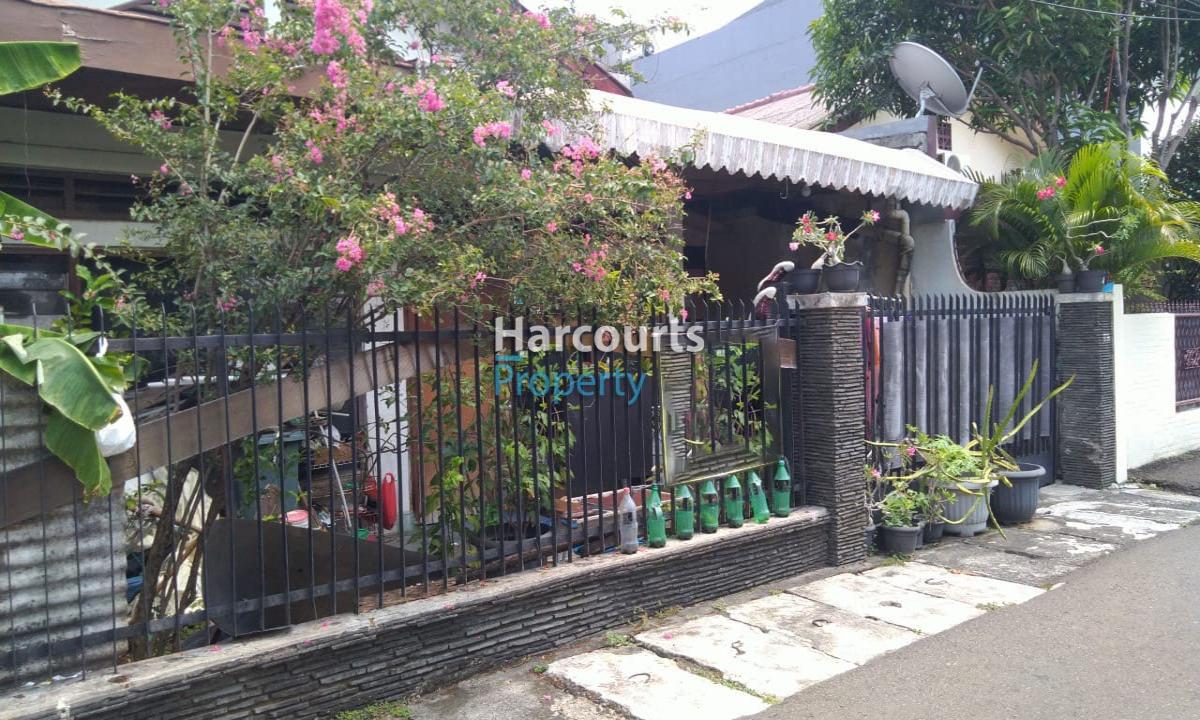 Dijual Rumah Lama Hitung Tanah Jl. Ciawi Kebayoran Baru