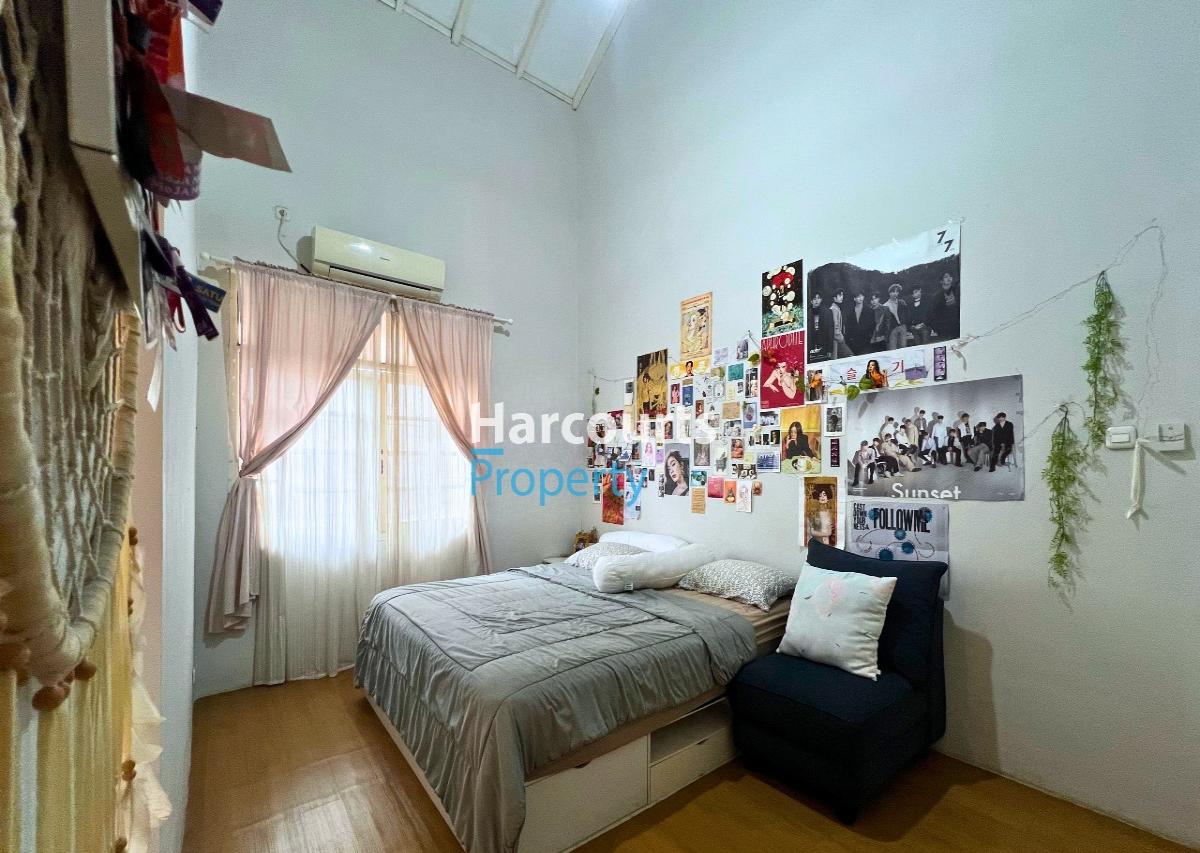 Dijual Rumah Klasik Terawat di Lokasi Tenang Area Jl. Gandaria Kebayoran Baru - Foto 4