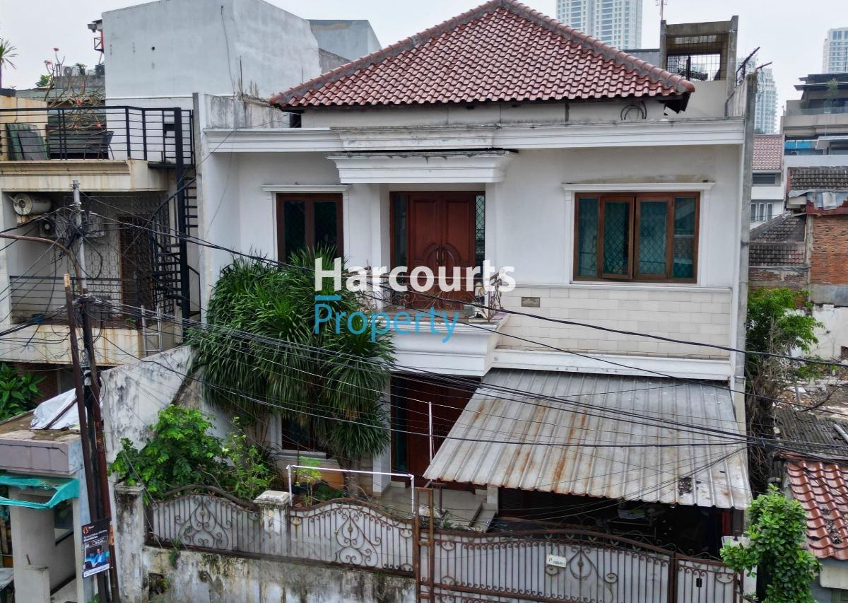 Dijual Rumah 2 Lantai Cocok untuk Investasi, Kost2an dan Tempat Usaha Area Jl. Gandaria Kebayoran Baru