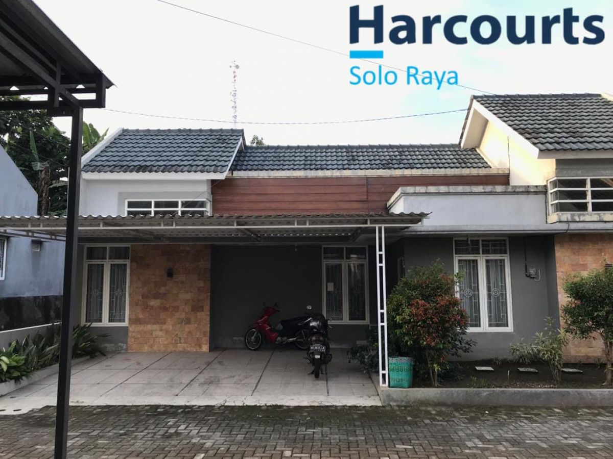 Dijual Rumah Bagus Siap Huni, di Cluster Exclusive Dekat Jalan Sumpah Pemuda, Solo