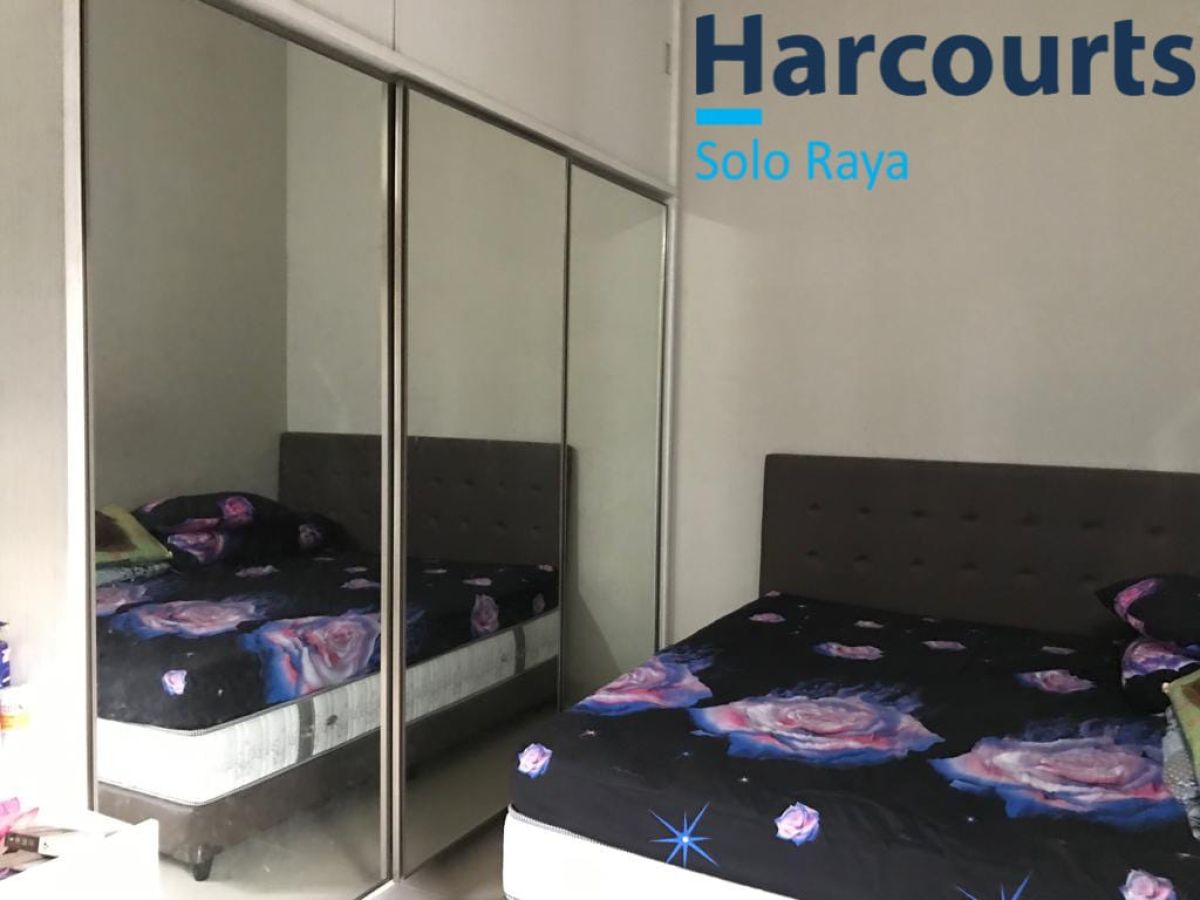 Dijual Rumah Bagus Siap Huni, di Cluster Exclusive Dekat Jalan Sumpah Pemuda, Solo - Foto 2