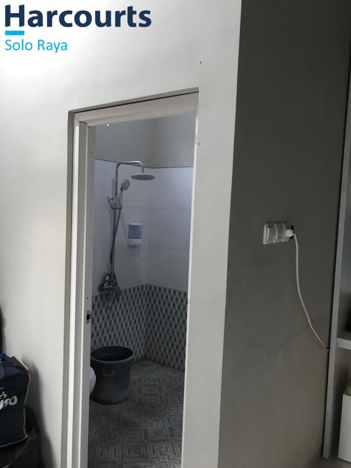 Dijual Rumah Bagus Siap Huni, di Cluster Exclusive Dekat Jalan Sumpah Pemuda, Solo - Foto 6