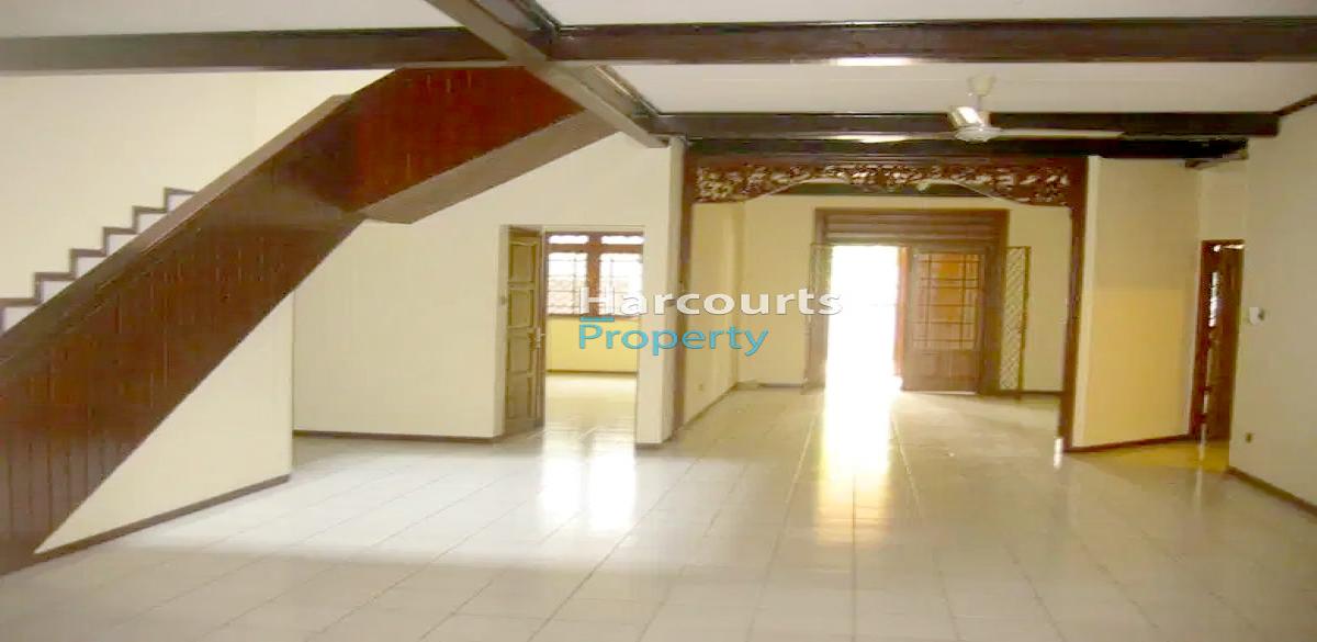 Dijual Rumah 2 Lantai Area Jl. Erlangga Senopati Kebayoran Baru - Foto 4