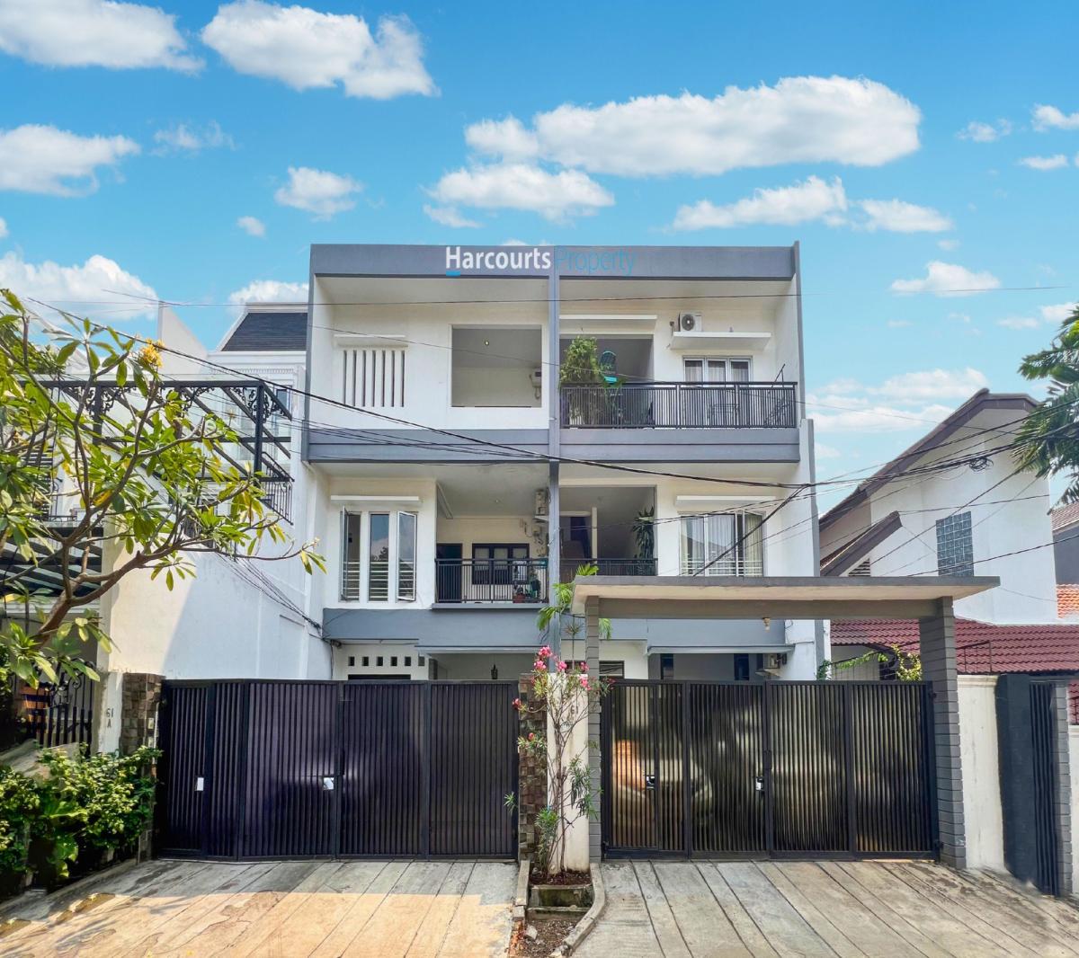 Dijual/Disewa Rumah Modern Minimalis Banyak Kamar Area Jl. Lauser Kebayoran Baru