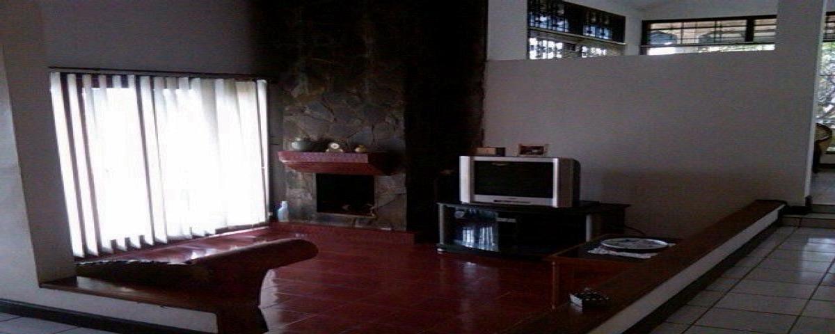 Dijual Rumah Luas di Komplek Gegerkalong Bandung Barat - Foto 4