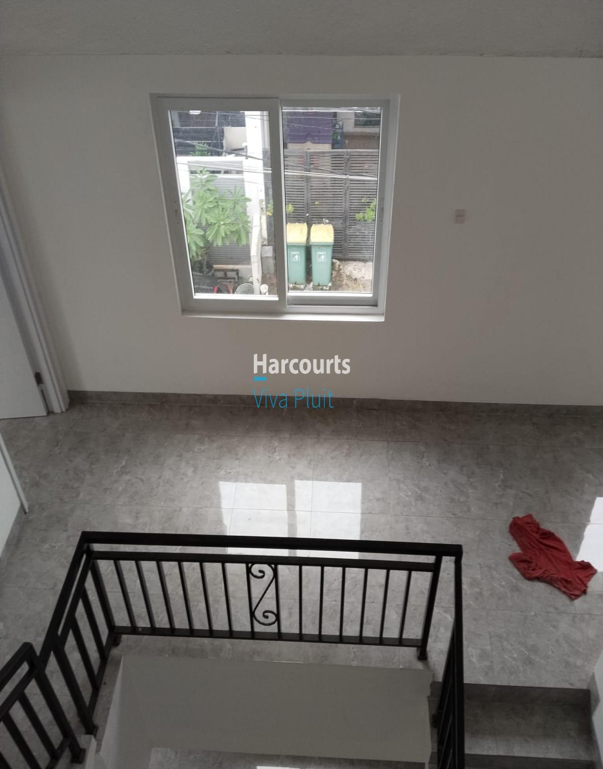 Dijual Rumah 3 Lantai Di Muara Karang. Harga Nego - Foto 5