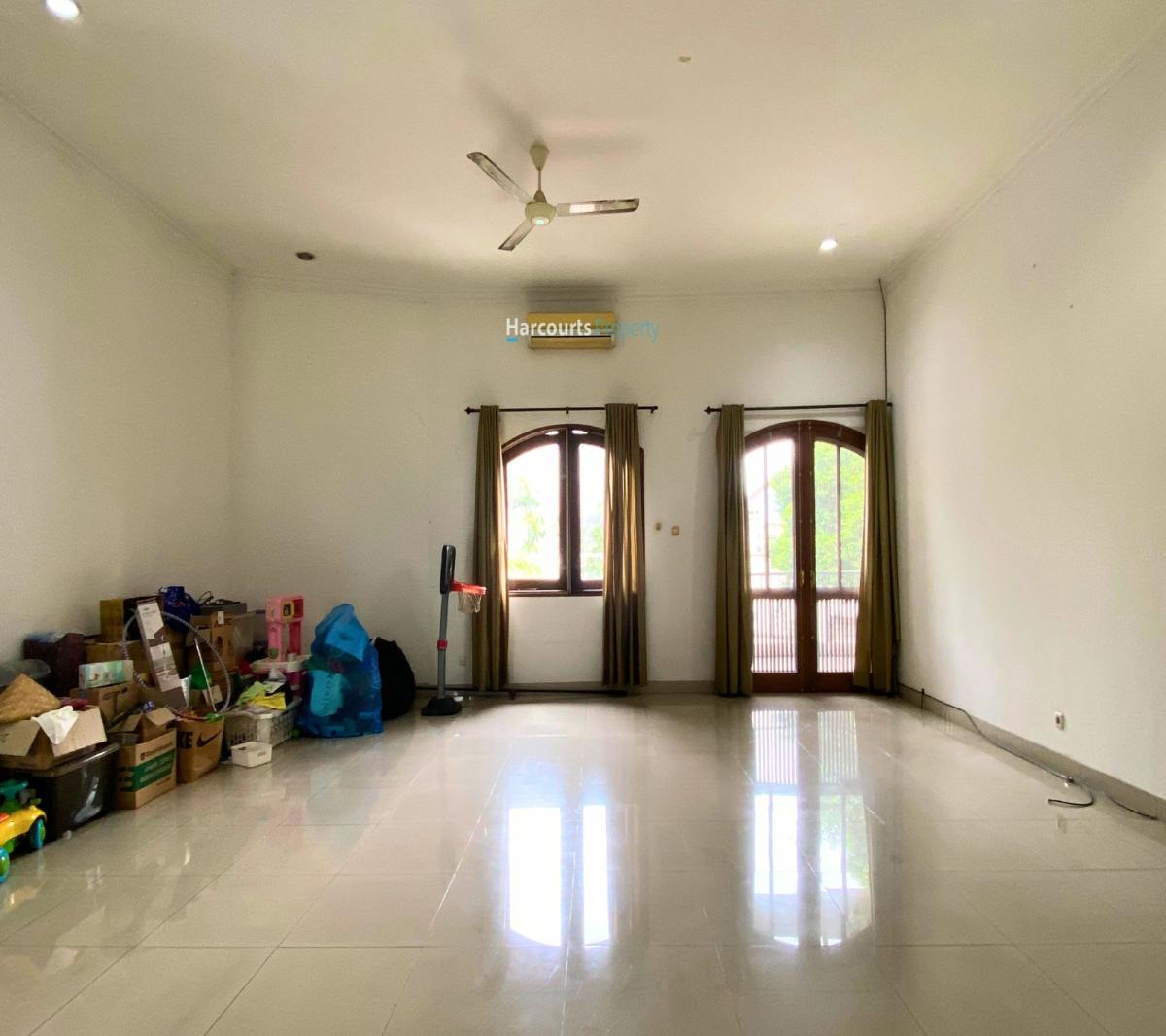 Dijual Rumah Klasik Super Luas dan Asri Lingkungan Tenang di Pondok Indah - Foto 7