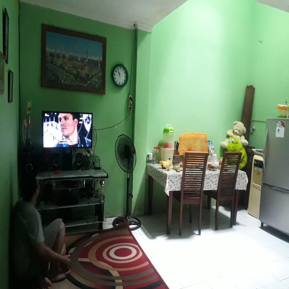 Rumah Cocok Untuk Usaha Kostan Dijual Di Karang Tengah, Tangerang - Foto 5