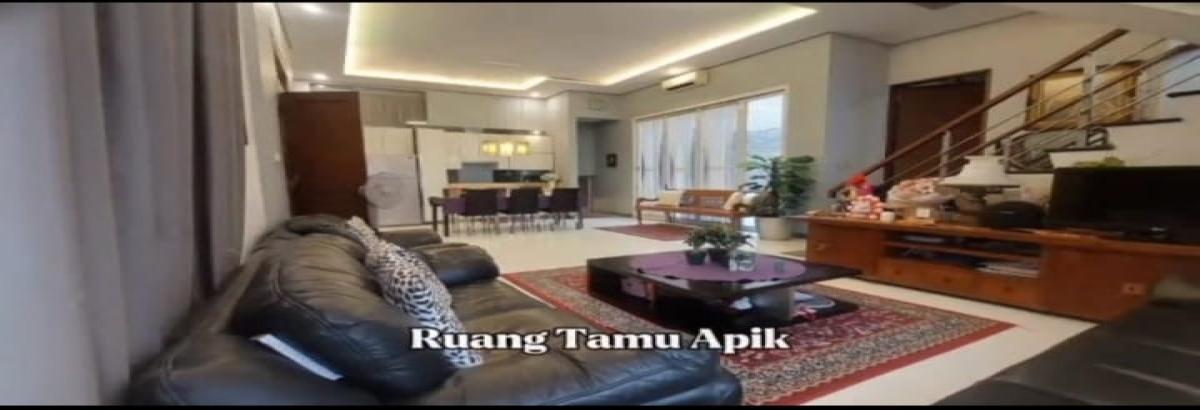 Rumah Eksklusif LT 320 LB 500 di Kemang Pratama