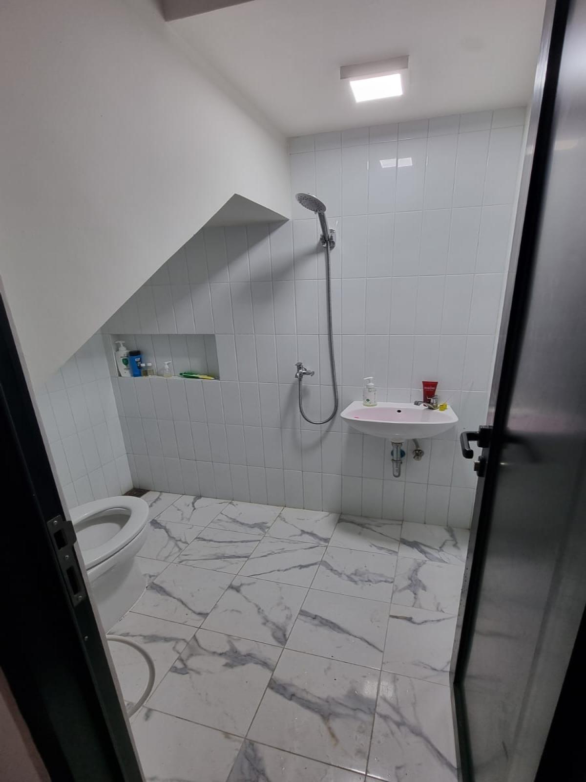 Dijual rumah dekat stasiun Sudimara Tangerang Selatan - Foto 8