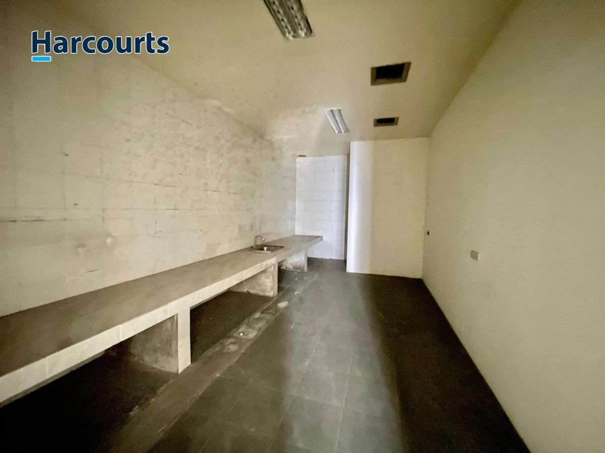 Disewakan Ruang Usaha Lokasi Sangat Strategis di Jajar, Laweyan, Solo - Foto 6