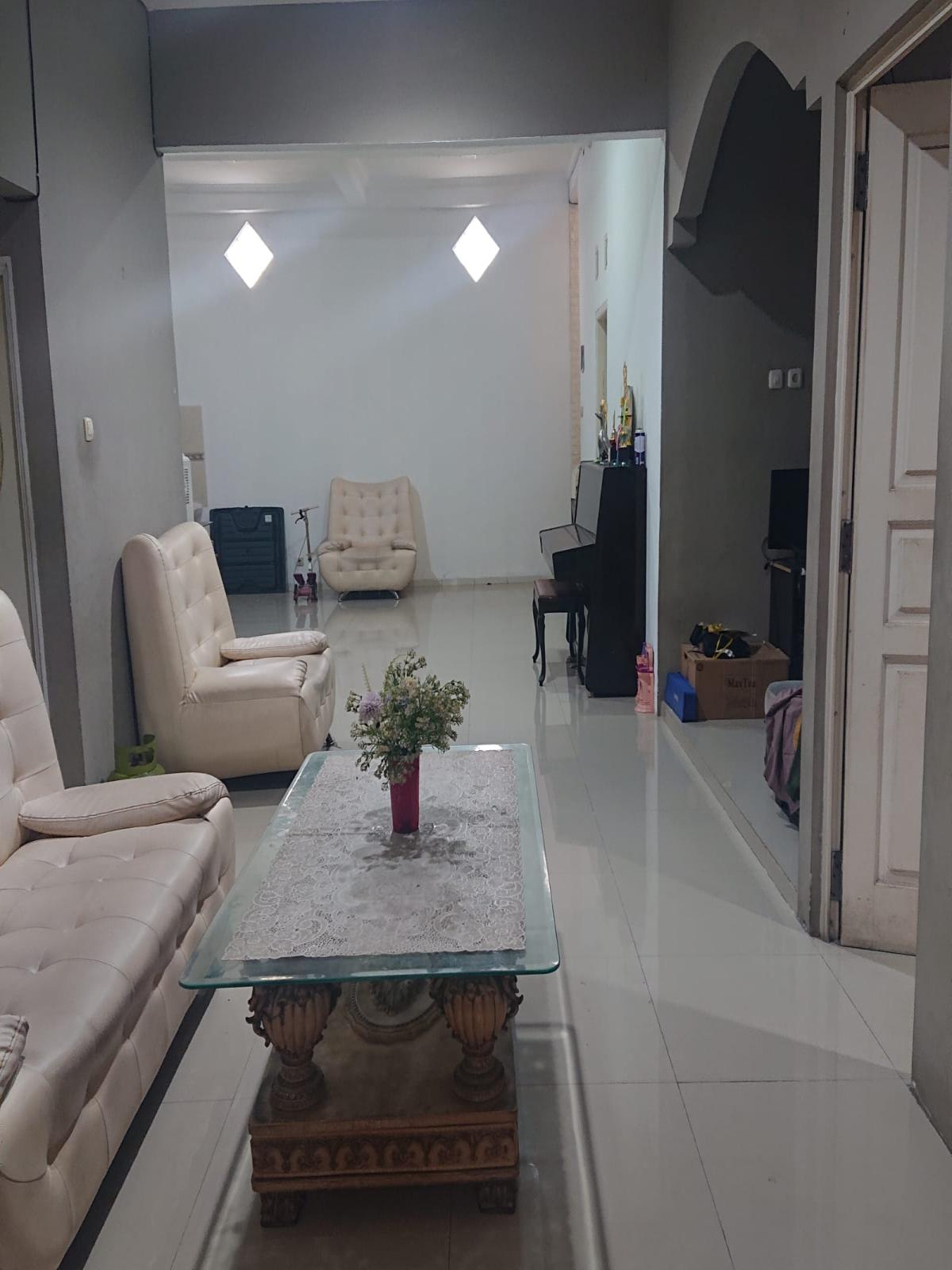 Dijual Rumah di Graha Raya Bintaro Cluster Kiwi Residence, Tangerang Selatan - Foto 4