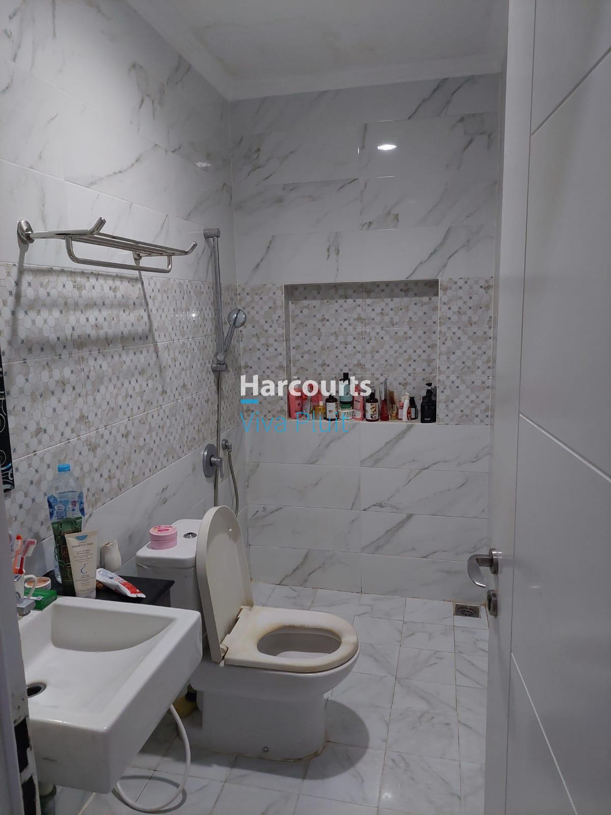 Dijual Cepat Rumah Siap Huni di Green Lake City Cluster Amerika Latin - Foto 4