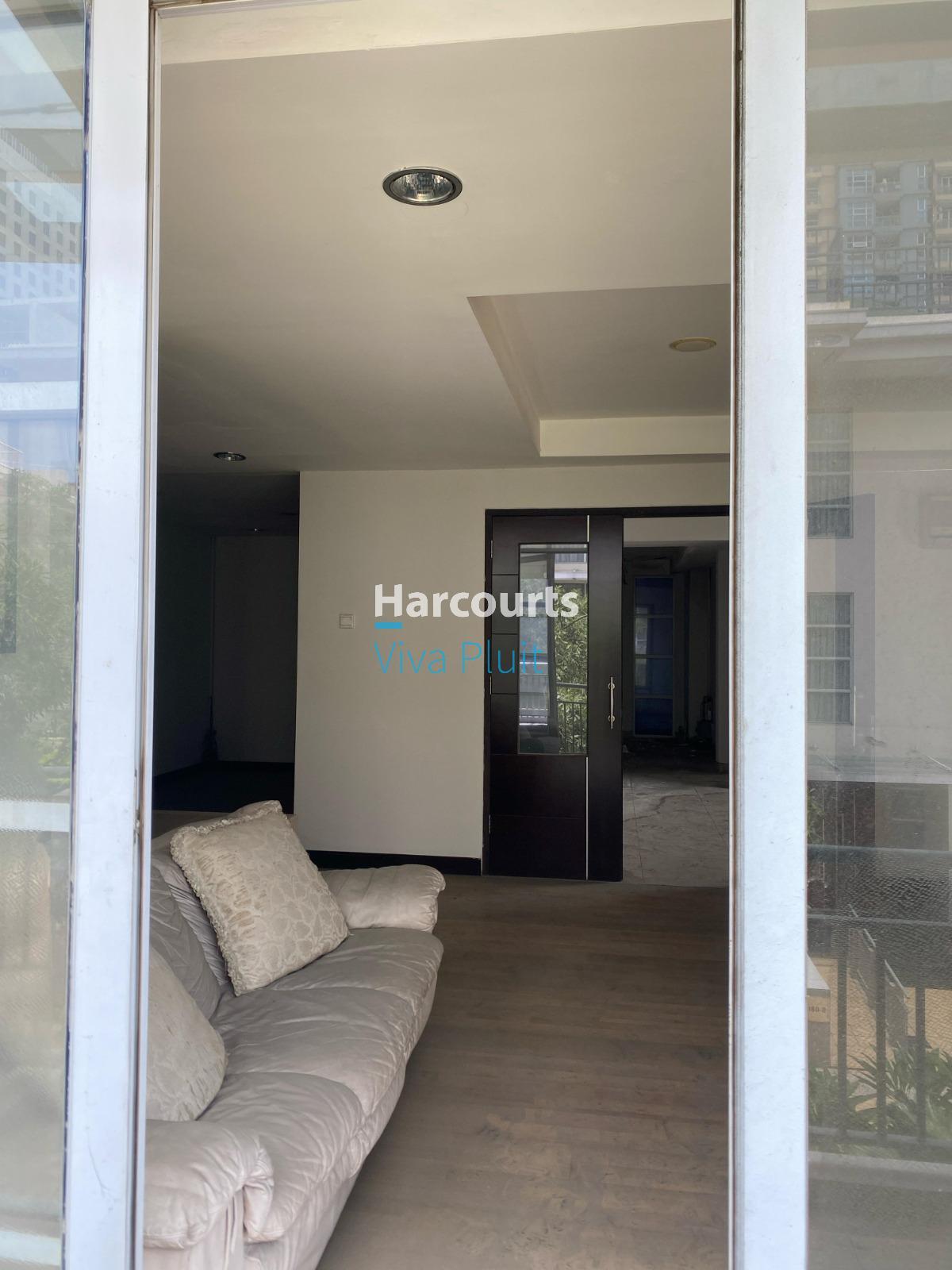 Dijual Cepat Townshouse CBD Pluit Garden House. Harga Nego. - Foto 2