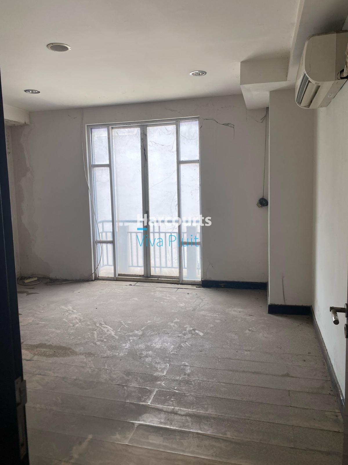 Dijual Cepat Townshouse CBD Pluit Garden House. Harga Nego. - Foto 4