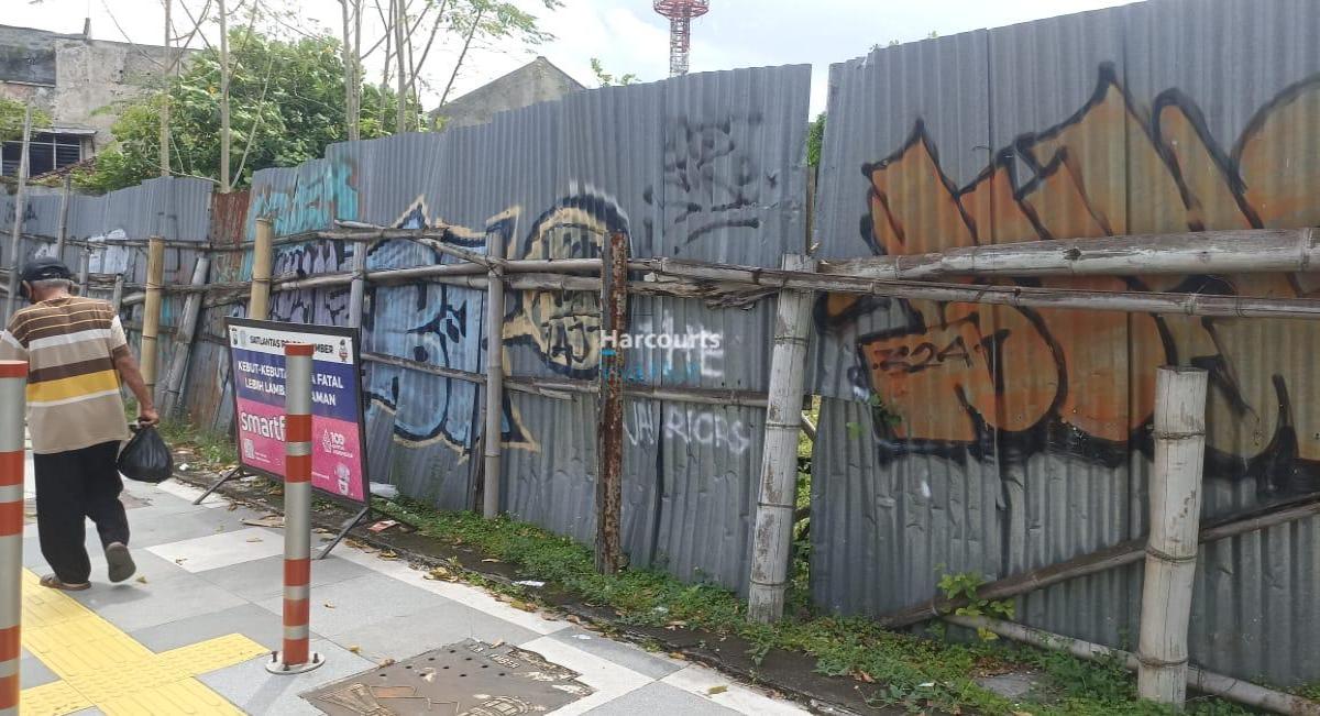 Dijual Cepat Tanah di Jl. Sultan Agung, Jember. Cocok Untuk Investasi. - Foto 2
