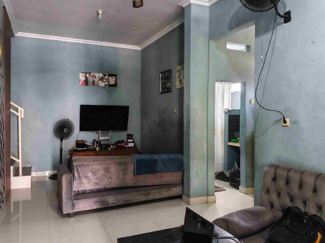 Rumah 2 Lantai di Cluster Puri Permata 1 Larangan Selatan dekat Transjakarta Puri Beta, Tangerang - Foto 5