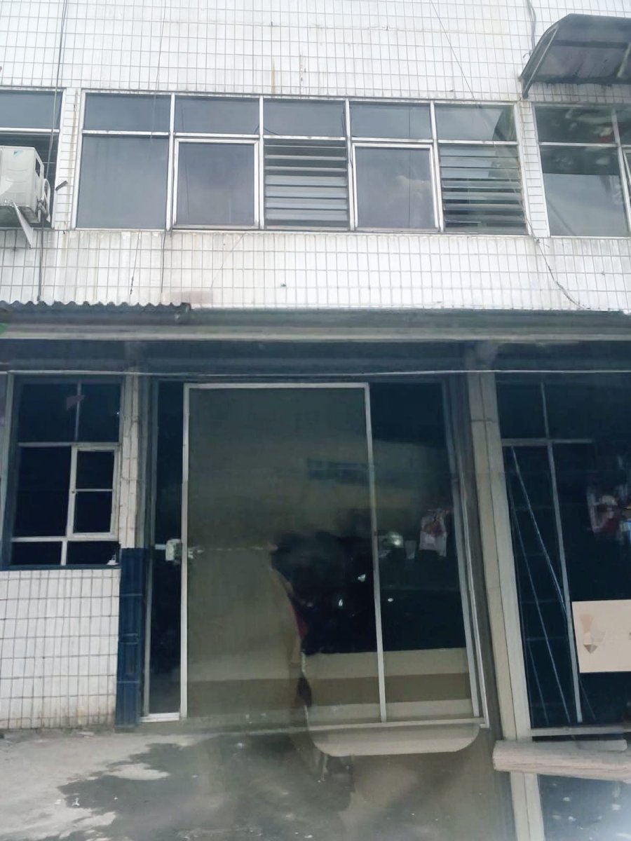 Dijual ruko 2 lantai di dekat perumahan Bukit Nusa Indah Ciputat Tangsel - Foto 7