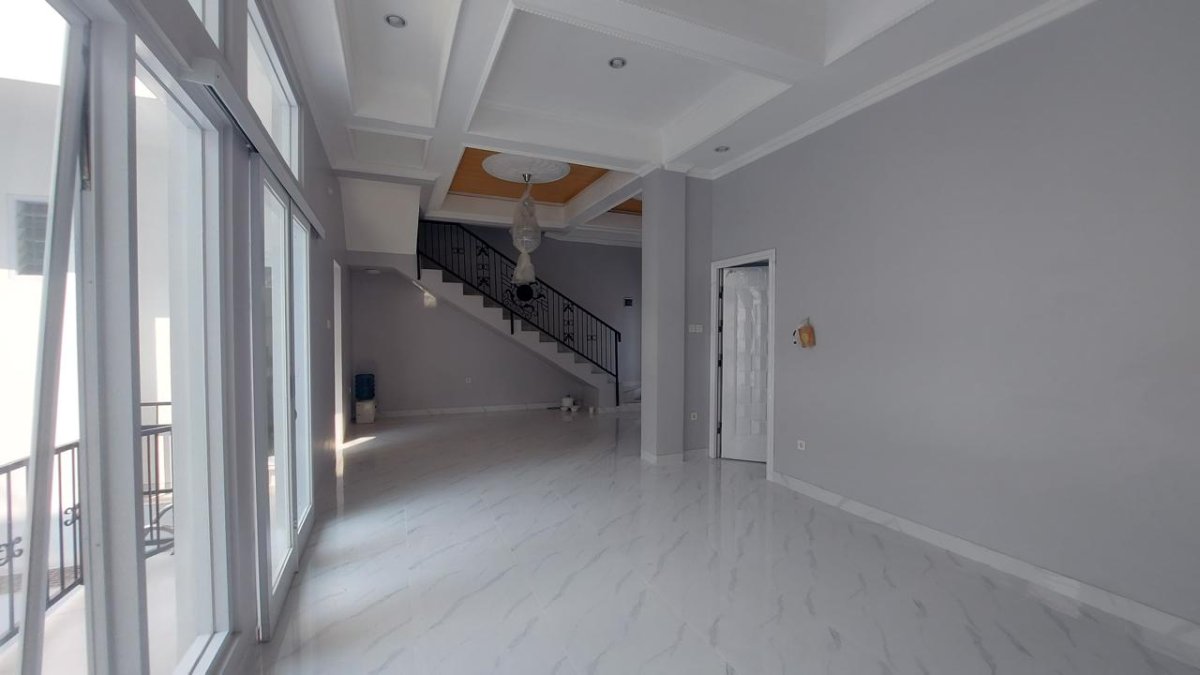 Dijual rumah di Komplek Megapolitan CInere Depok - Foto 4
