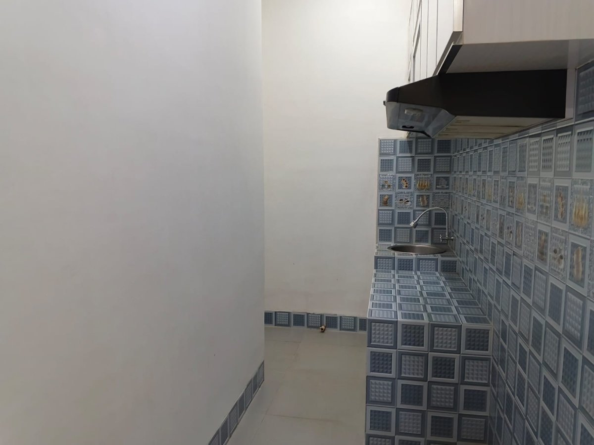 Dijual Rumah Cantik Siap Huni di Karang Tengah, Kota Tangerang - Foto 6