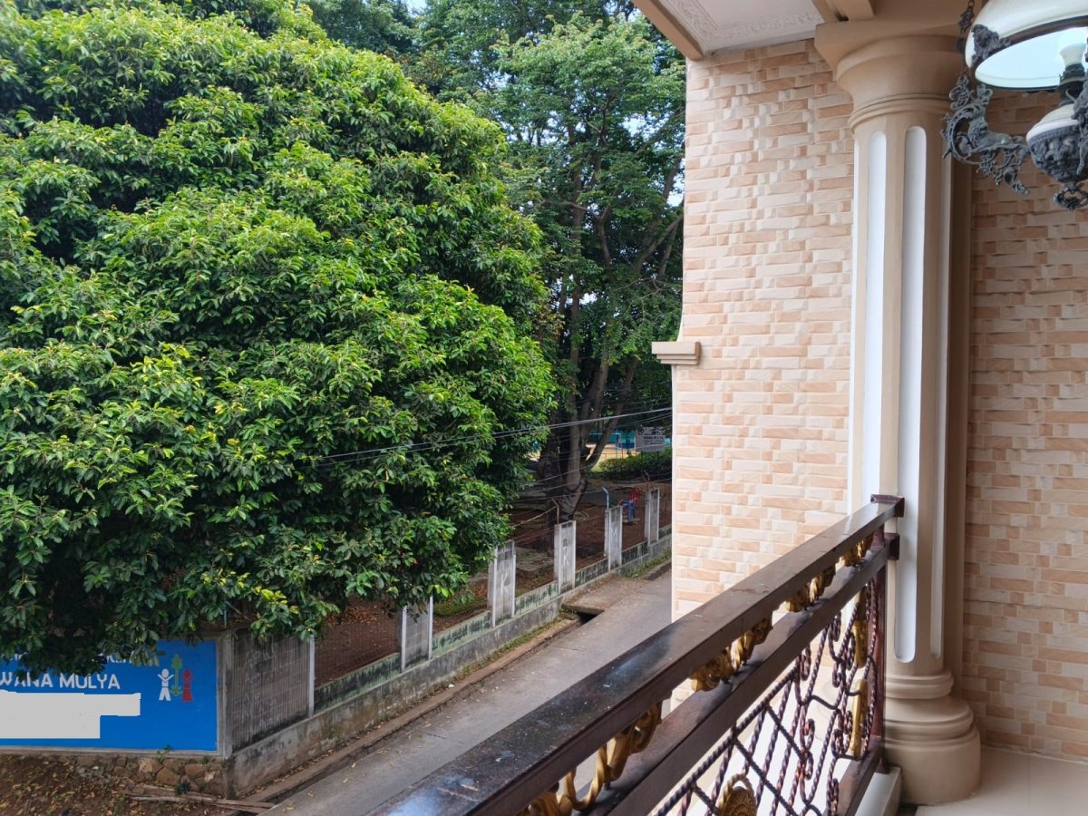 Dijual Rumah Cantik Siap Huni di Karang Tengah, Kota Tangerang - Foto 14