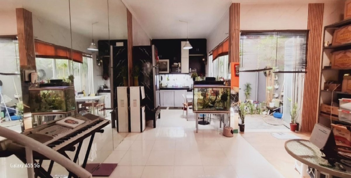 Dijual Rumah di Komplek Griya Kencana 1 – Strategis & Siap Huni! - Foto 4