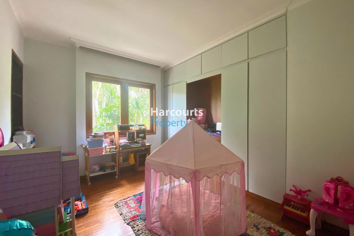 Dijual Rumah Mediteranean Lokasi Strategis dalam Komplek Area Kemang - Foto 4