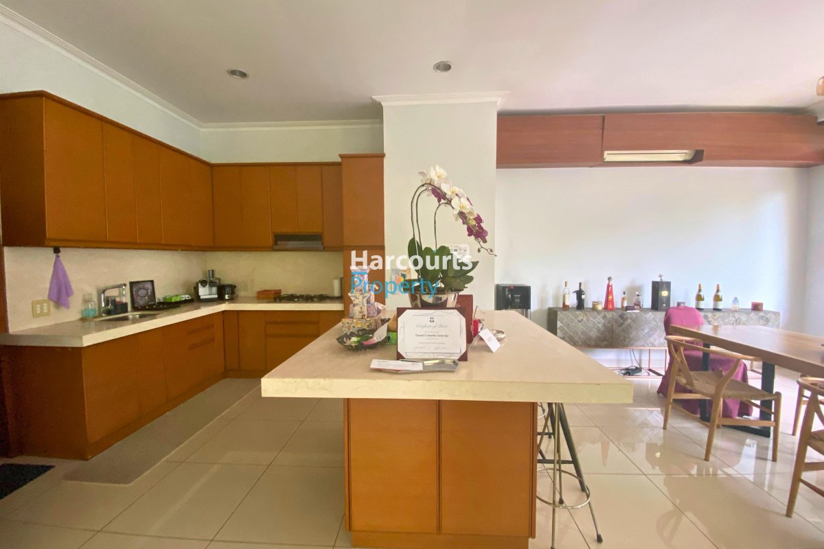 Dijual Rumah Mediteranean Lokasi Strategis dalam Komplek Area Kemang - Foto 7