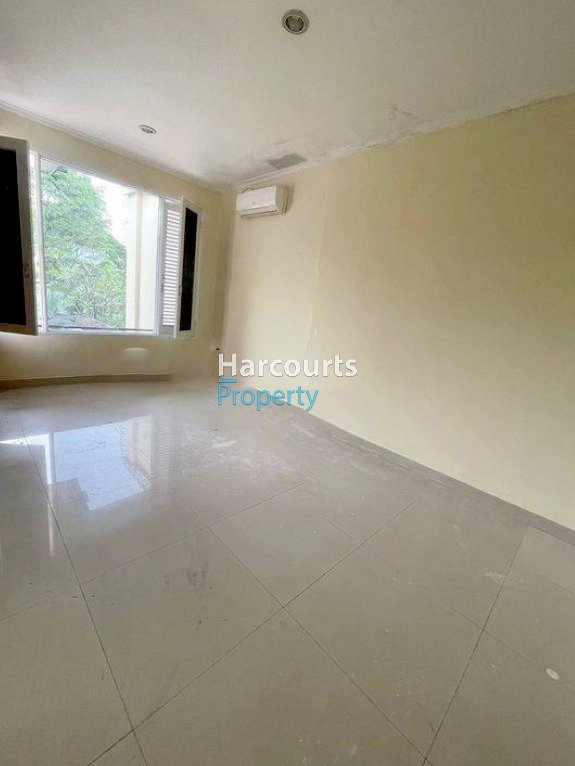 Disewakan Rumah Hunian Klasik Terawat Area Pondok Indah - Foto 3