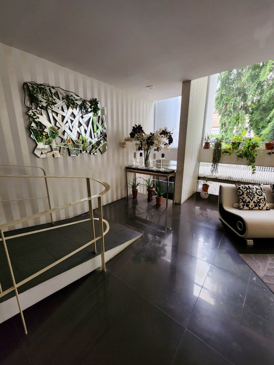 Jual Rukan di samping Grand Indonesia Jakarta Pusat GN