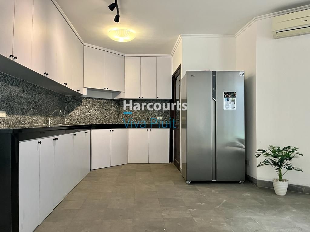 Rumah Jl. Parang Tritis, Ancol Barat. Siap Huni Harga Murah Nego - Foto 4